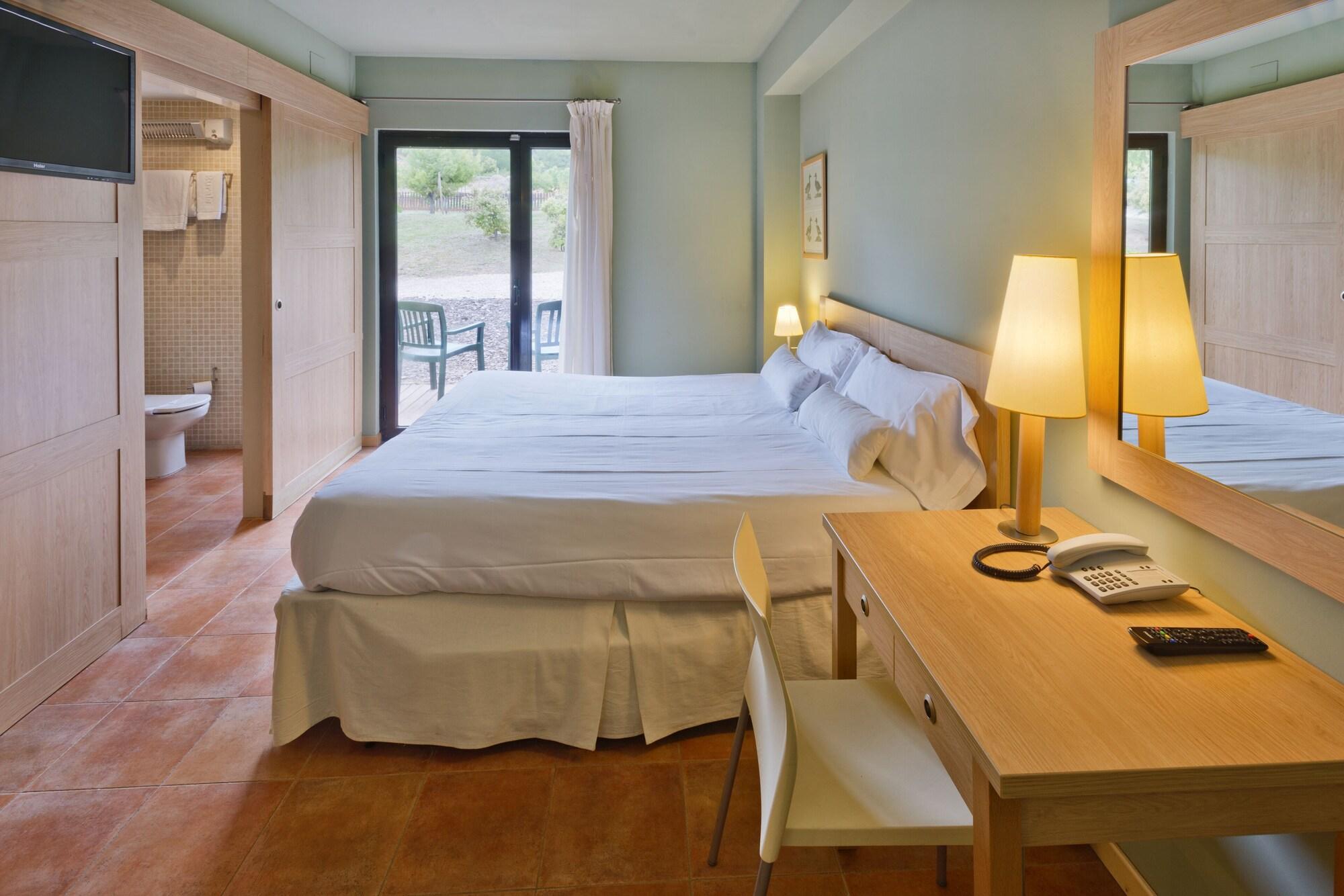 Hotel & Resort Vilar Rural D'Arnes By Serhs Hotels Sant Carlos de la Ràpita Dış mekan fotoğraf