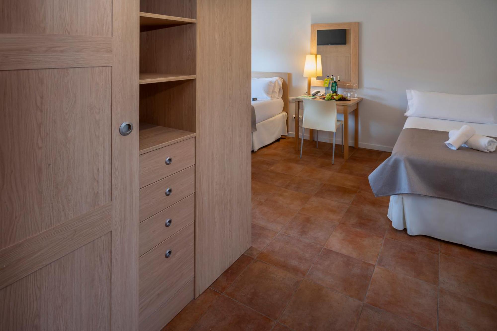 Hotel & Resort Vilar Rural D'Arnes By Serhs Hotels Sant Carlos de la Ràpita Oda fotoğraf